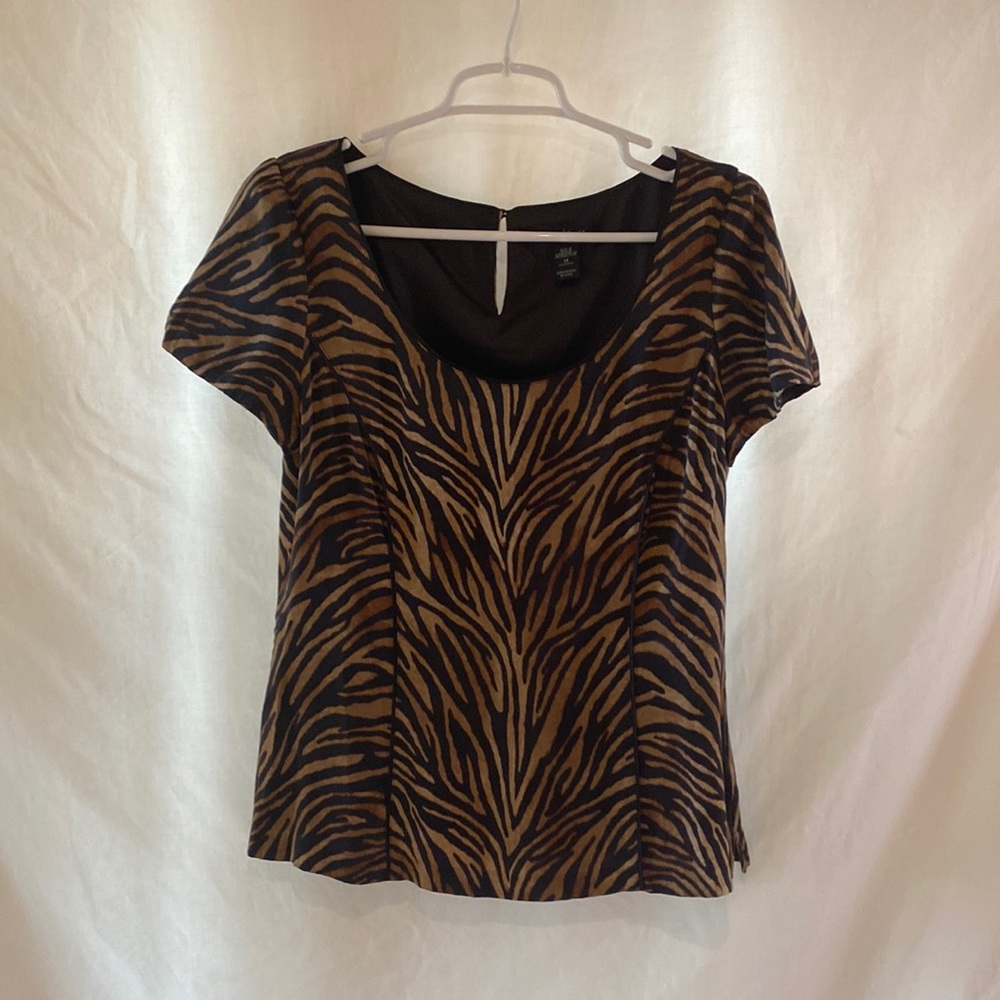 Tiger stripe black and brown stretch blouse from black and white
